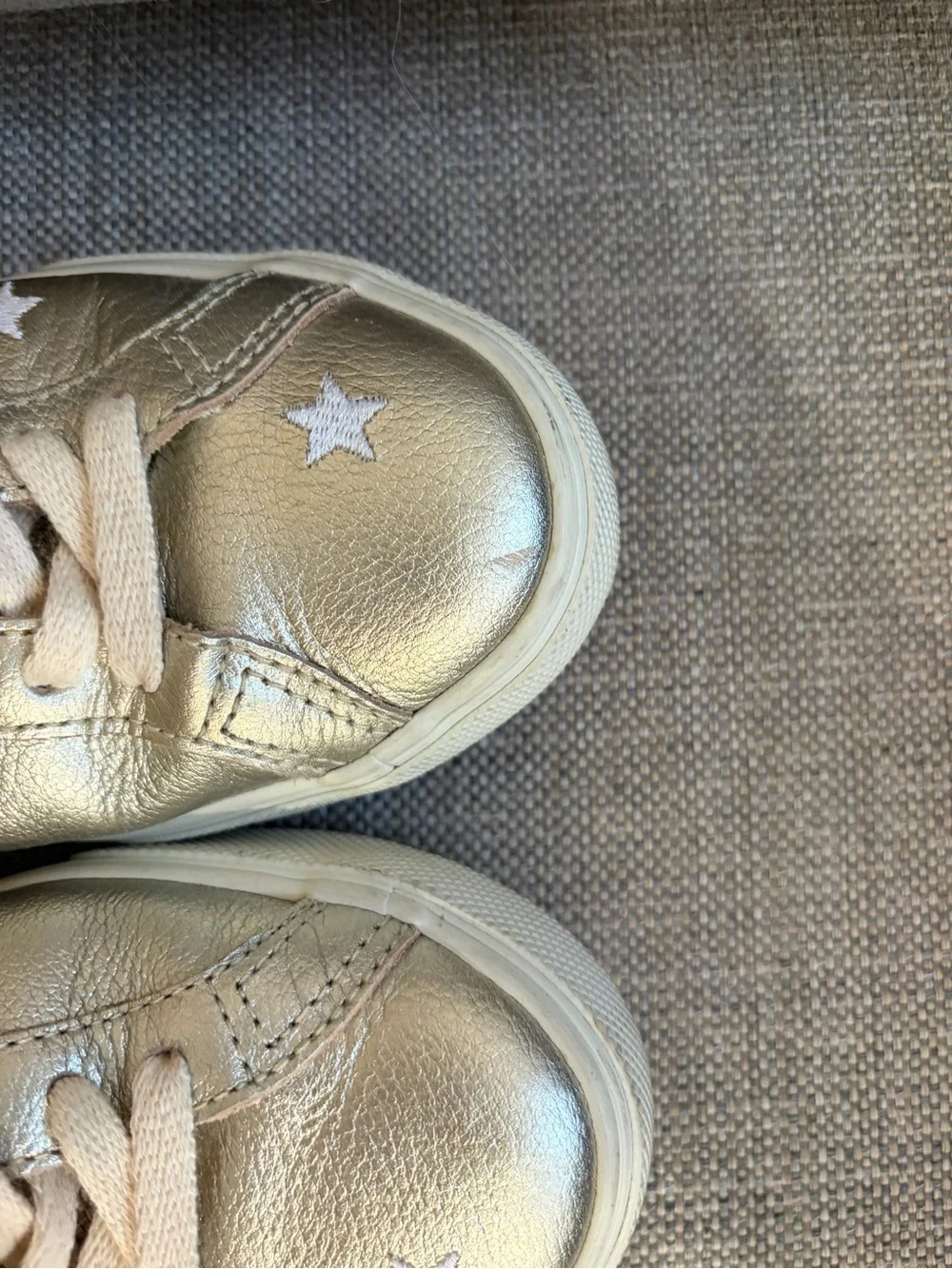 Madewell x Veja Esplar Low Embroidered Star Sneakers - Picture 5 of 8